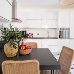 Olives Bay Terrace In *