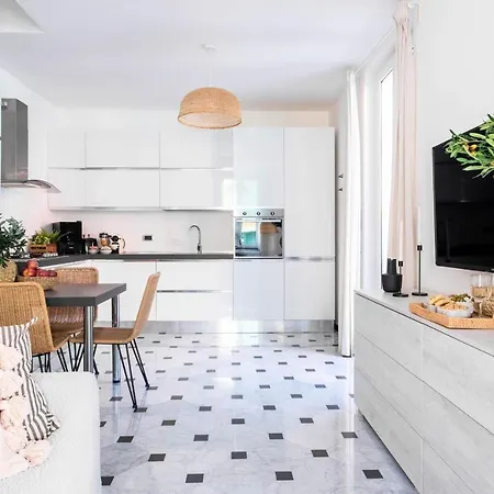Olives Bay Terrace In بيت للعطل