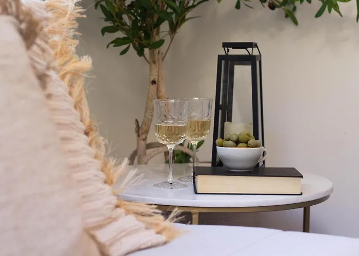 Olives Bay Terrace In Feriehus *